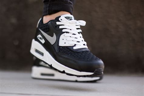 nike air max mesh & nike air max 90 unterschied|Nike Air Max 90 slippers.